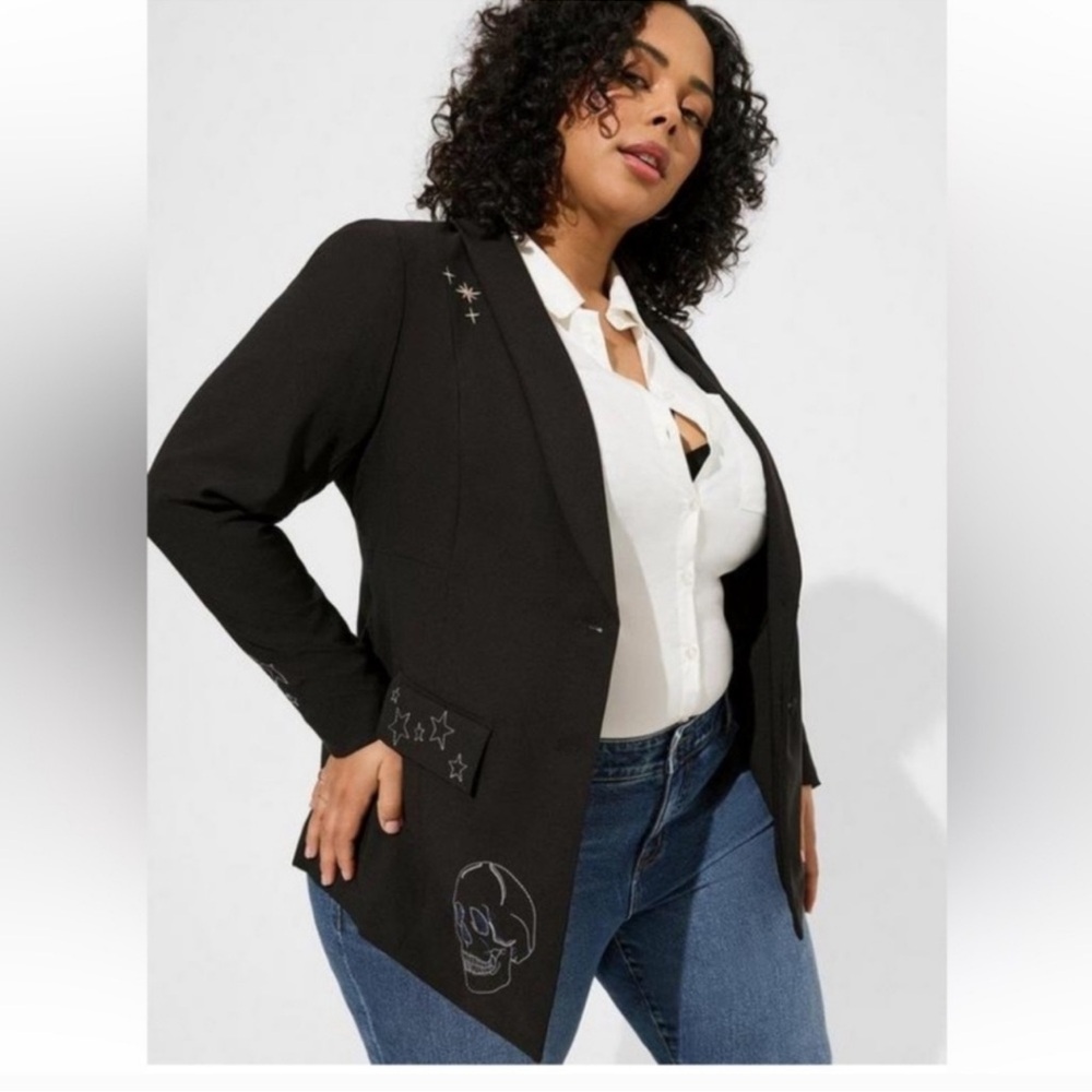 Torrid Black Blazer with Embroidered Accents (Item #120) - Picture 10 of 15